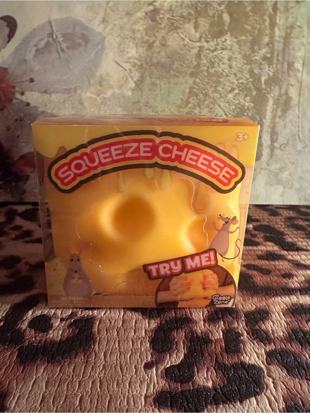 Squeeze Cheese 🧀